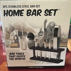 Sleek Silver and Black Bar Accessories Set for Dining